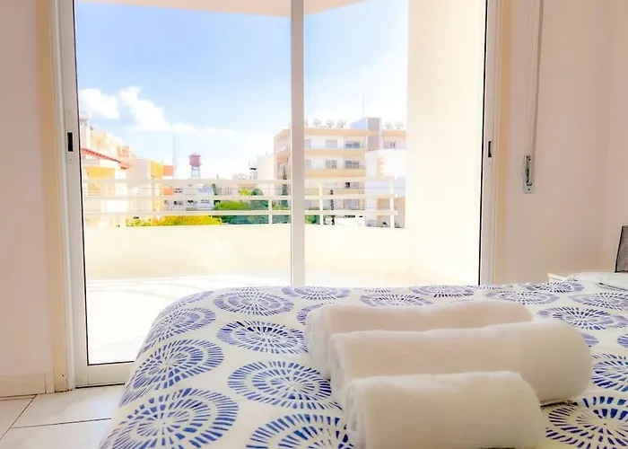 Apartament Samos Center, 2br Sleeps 4 *