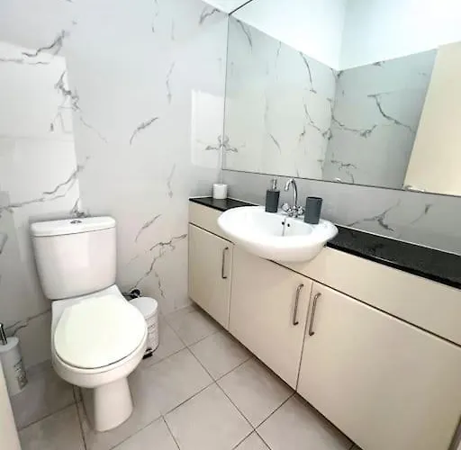 Samos Center, 2br Sleeps 4