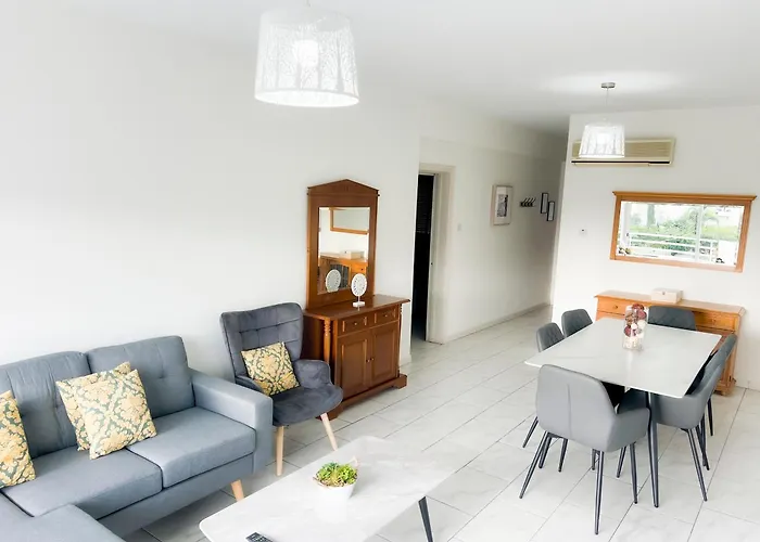 Samos Center, 2br Sleeps 4 Apartament