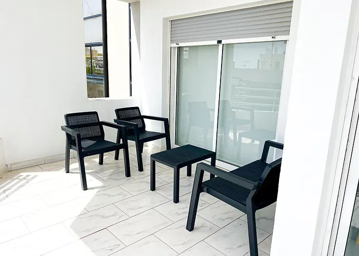 Samos Center, 2br Sleeps 4