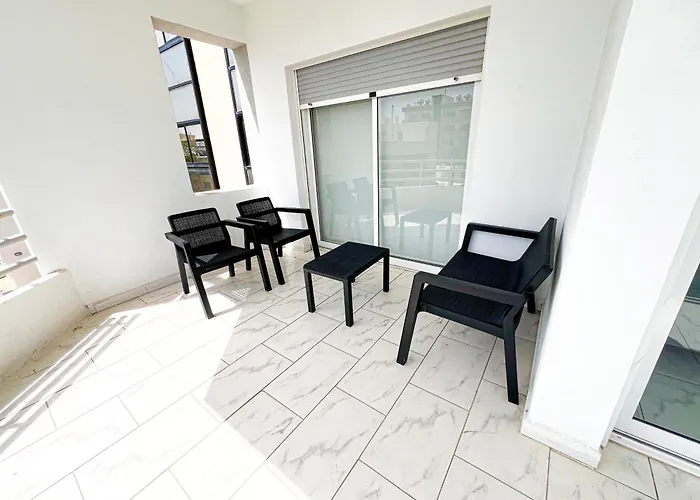 Apartament Samos Center, 2br Sleeps 4 *